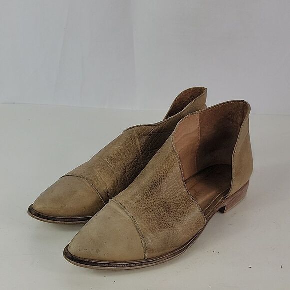 Free People Royale Pointy Toe Women's Flats - Picture 7 of 16